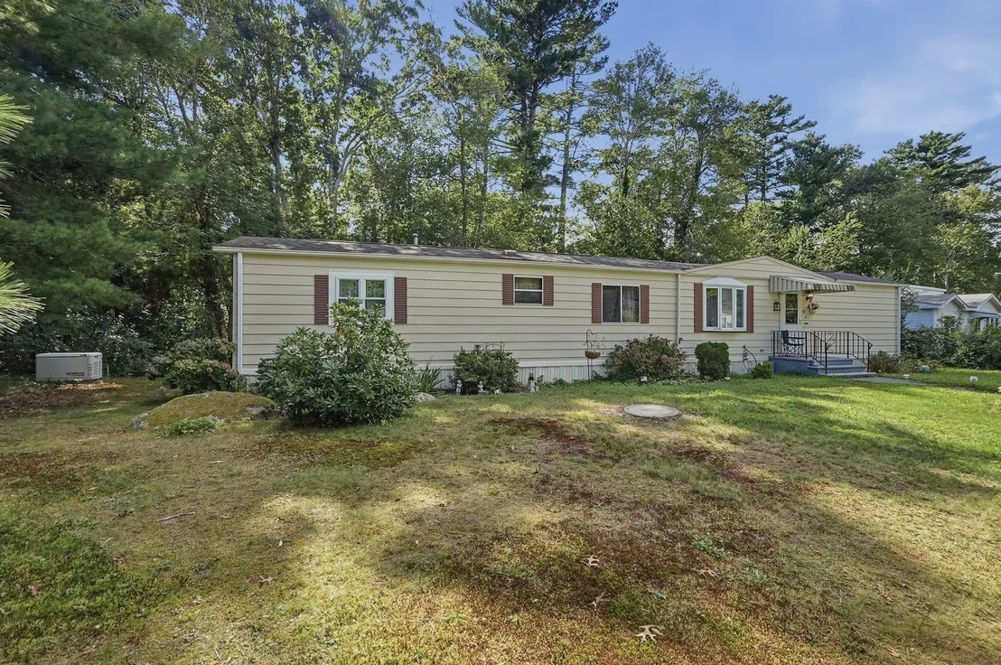 Photo of 60 Longboat Dr