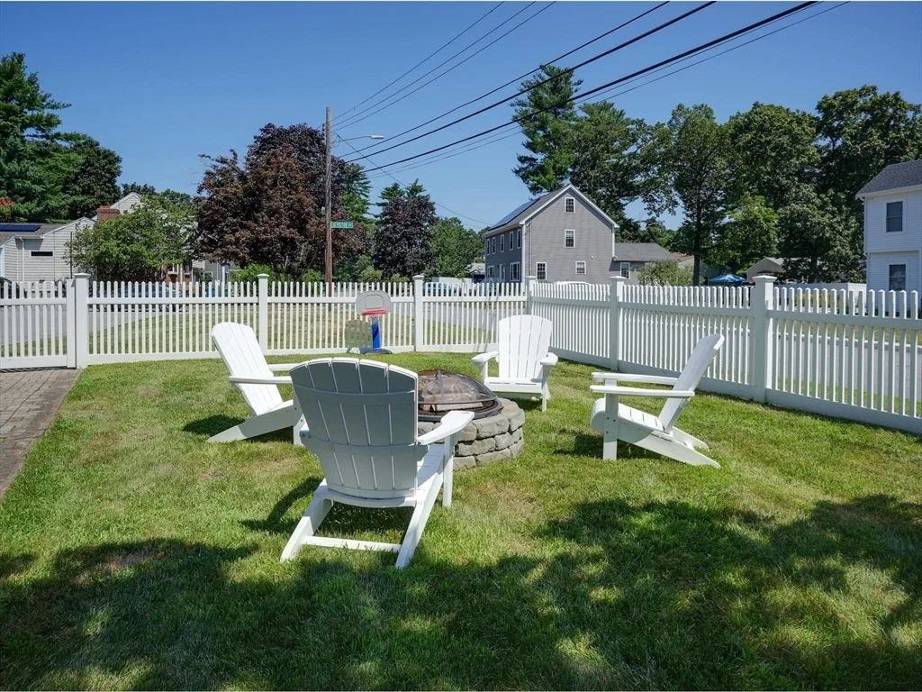 Photo of 19 Mohawk Rd