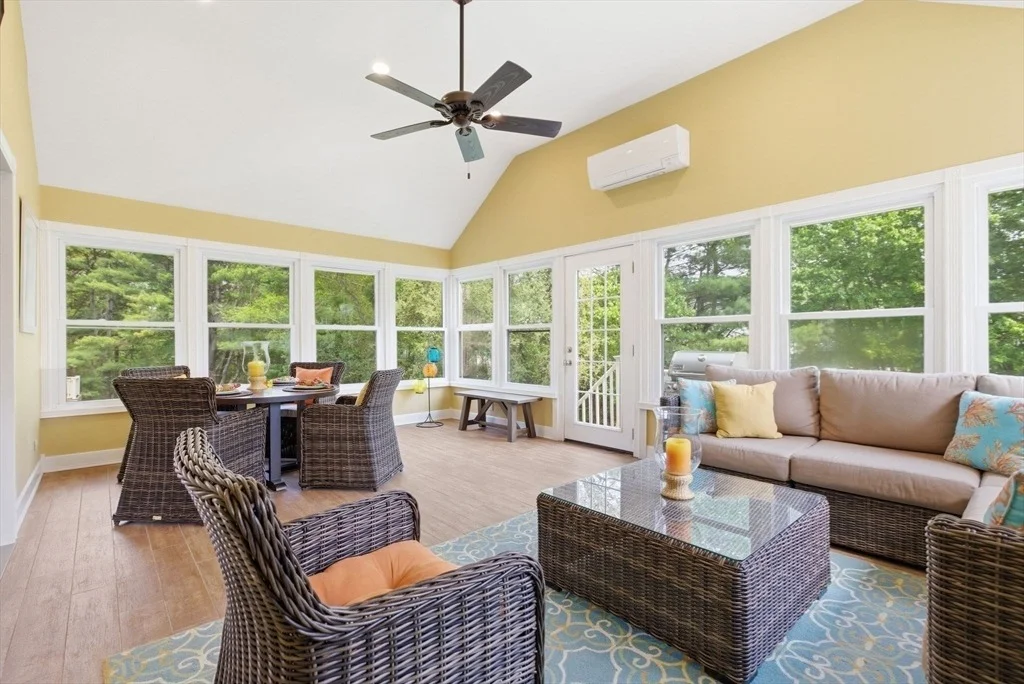 Photo of 187 Sanborn Lane