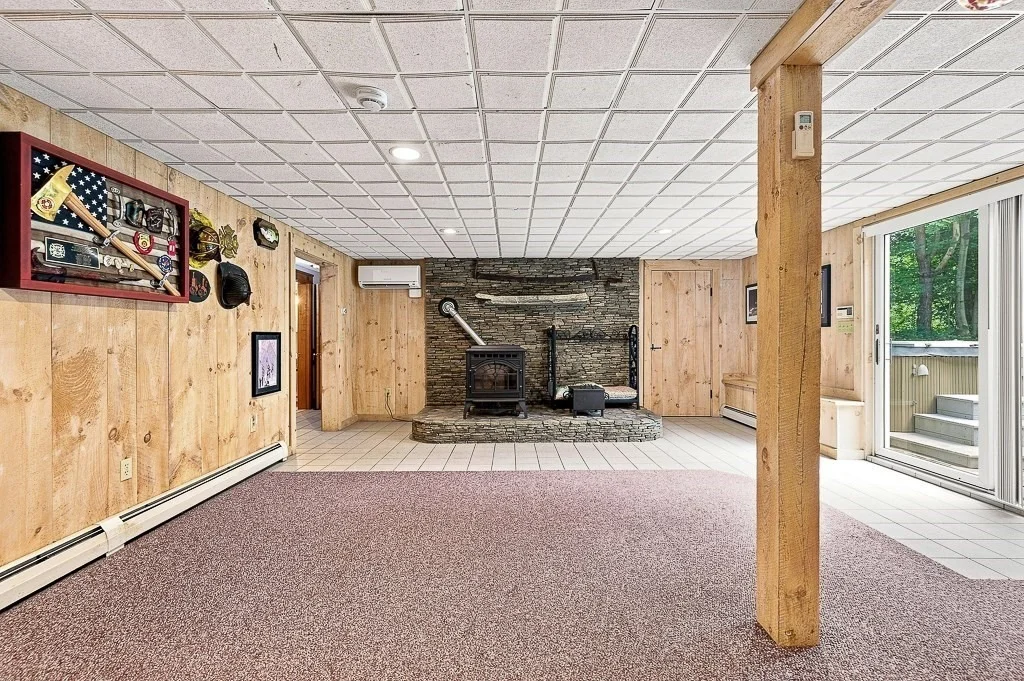 Photo of 176 Putnam Rd