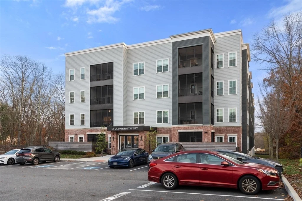 Photo of Unit 5211 at 50 Coppersmith Way
