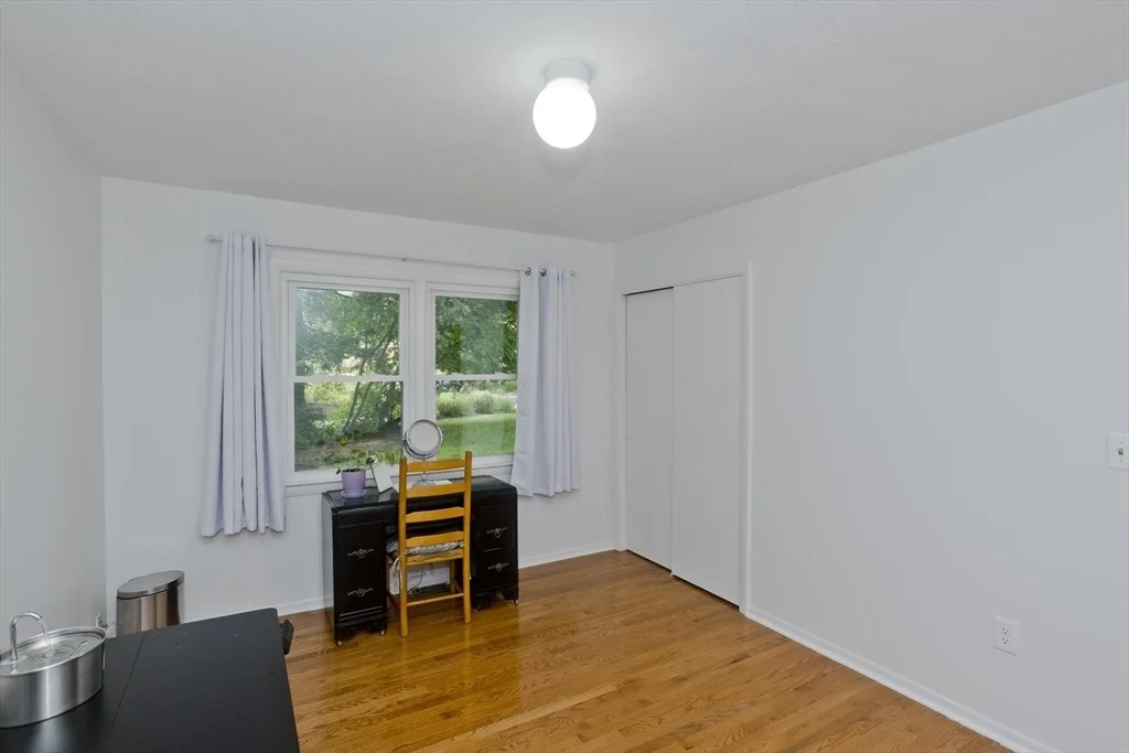 Photo of 271 Brookwood Drive