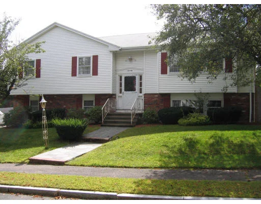 Photo of 70 W Park Dr