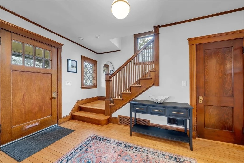 Photo of 41 Commonwealth Ave