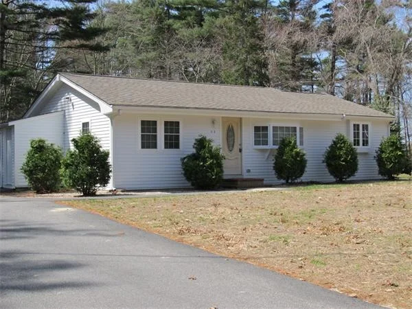 Photo of 44 Bates Pond Road