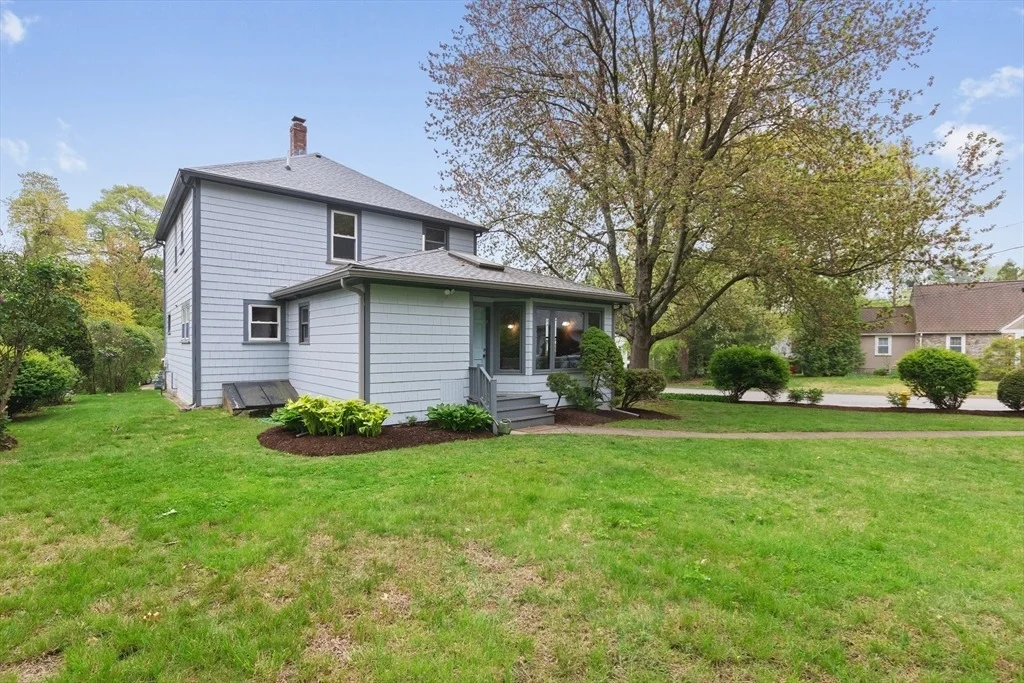 Photo of 27 Locust St
