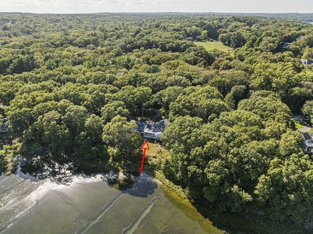 Photo of 110 Damon's Point Road