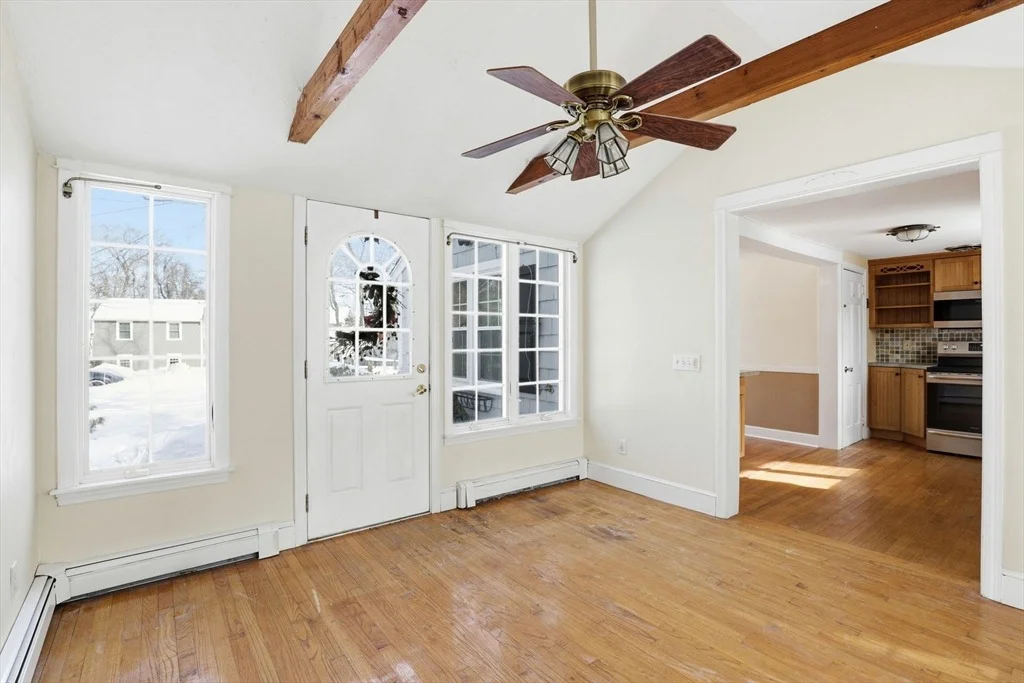Photo of 20 Lee Ave