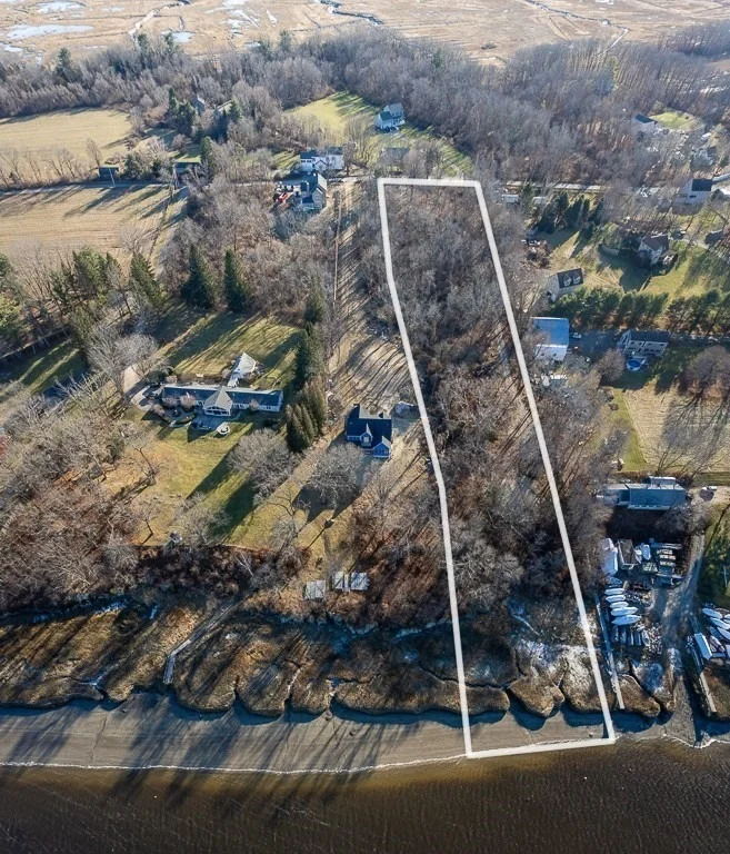 Photo of 7 Marsh Ave