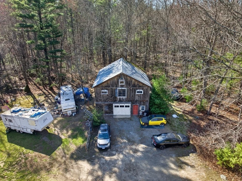 Photo of 84 Fairview Ave