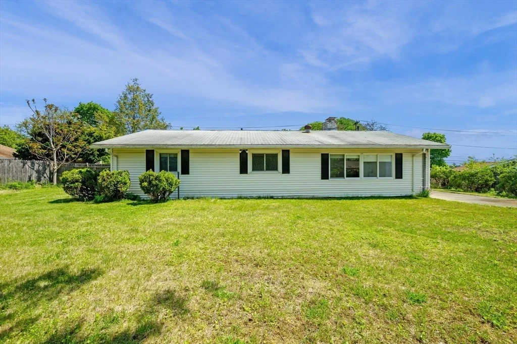 Photo of 64 Amherst Rd