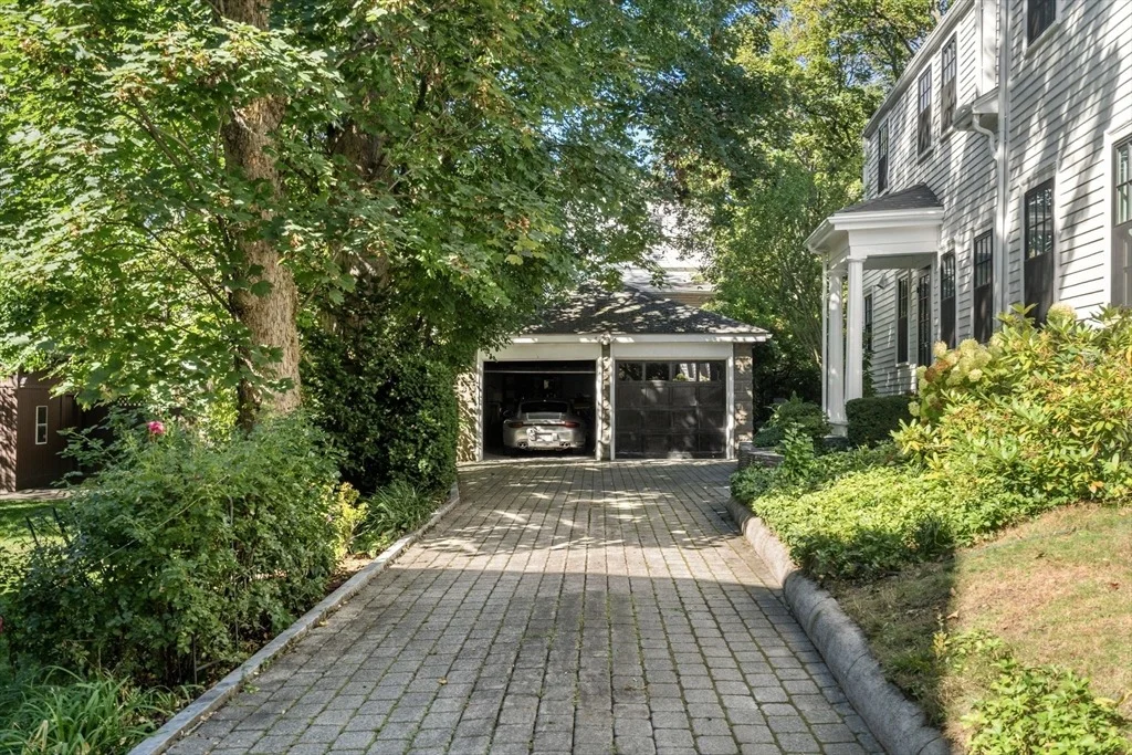 Photo of 178 Central Street