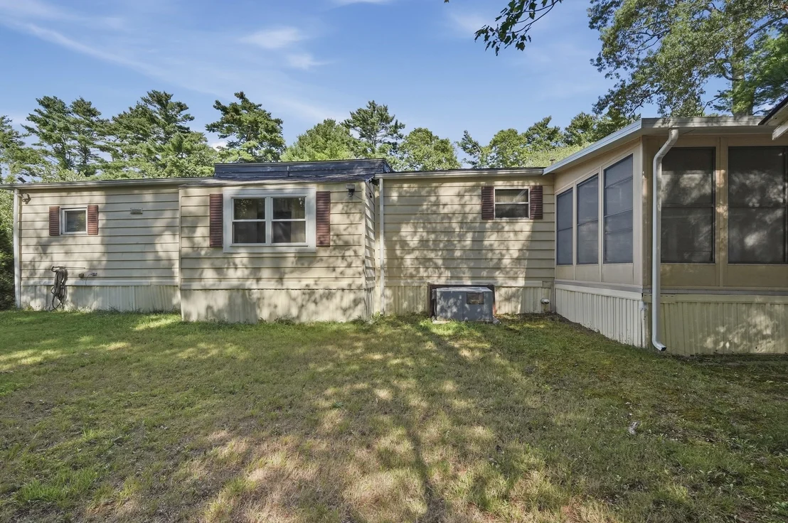 Photo of 60 Longboat Dr