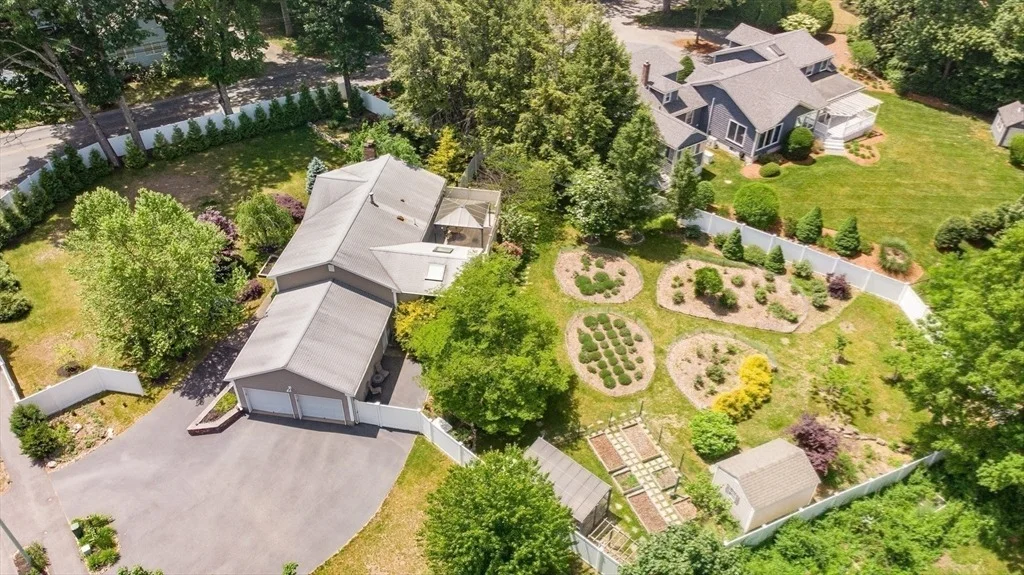 Photo of 2 Sandspur Lane