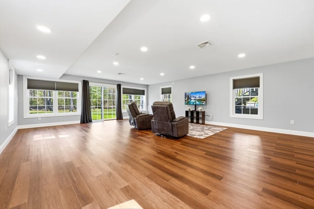 Photo of 206 Burnside