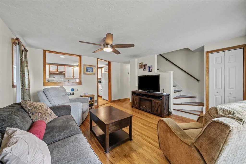Photo of 14 Richard Cir