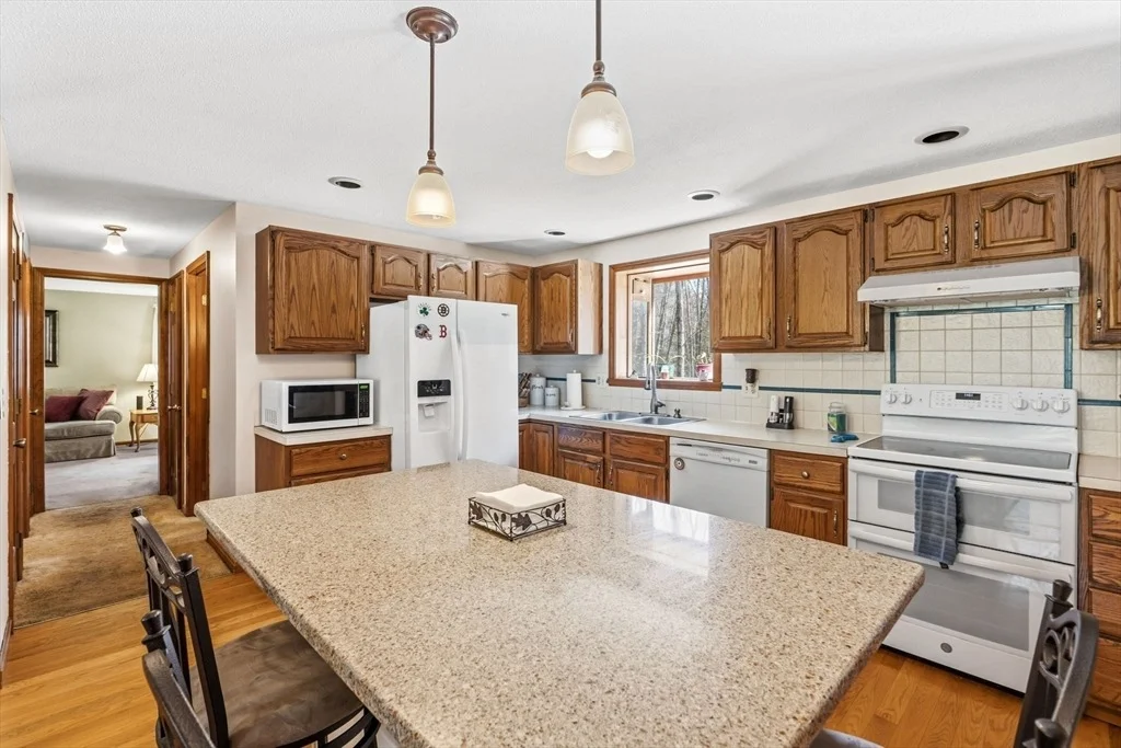 Photo of 8 Jeanne Circle