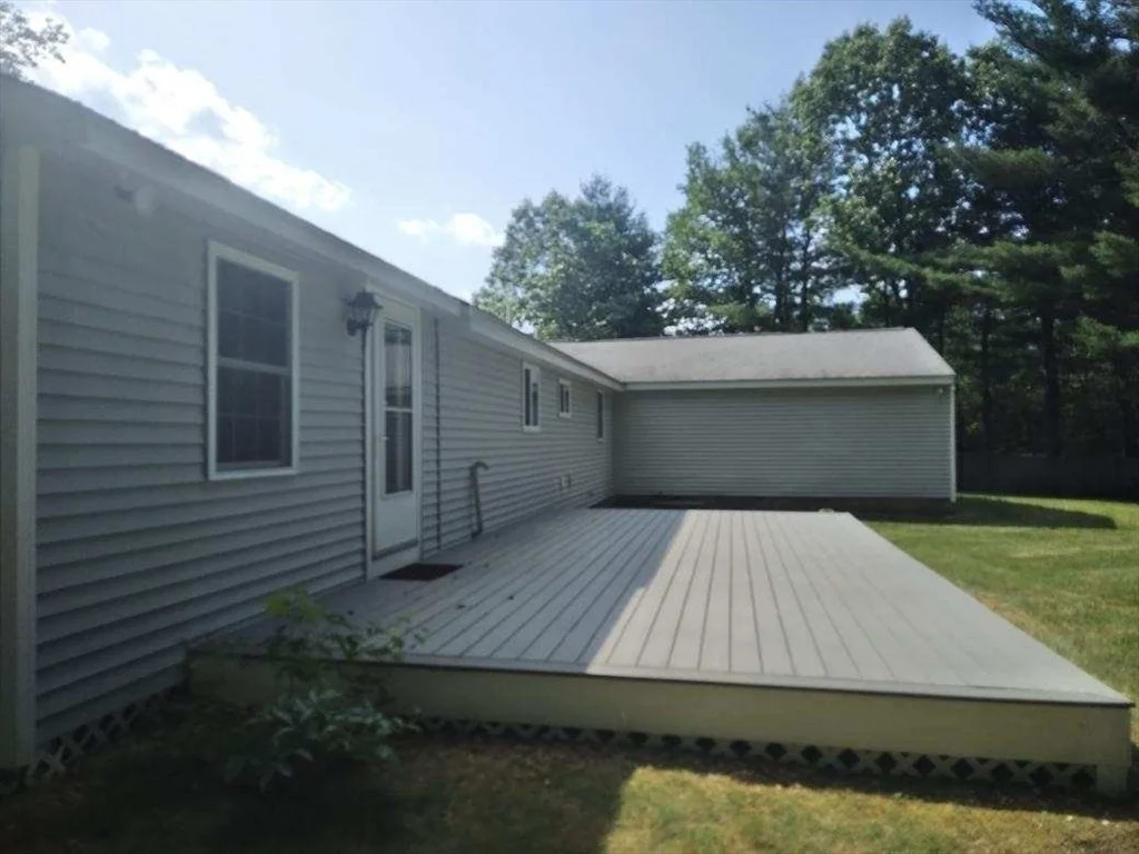 Photo of 42 Lowell Rd
