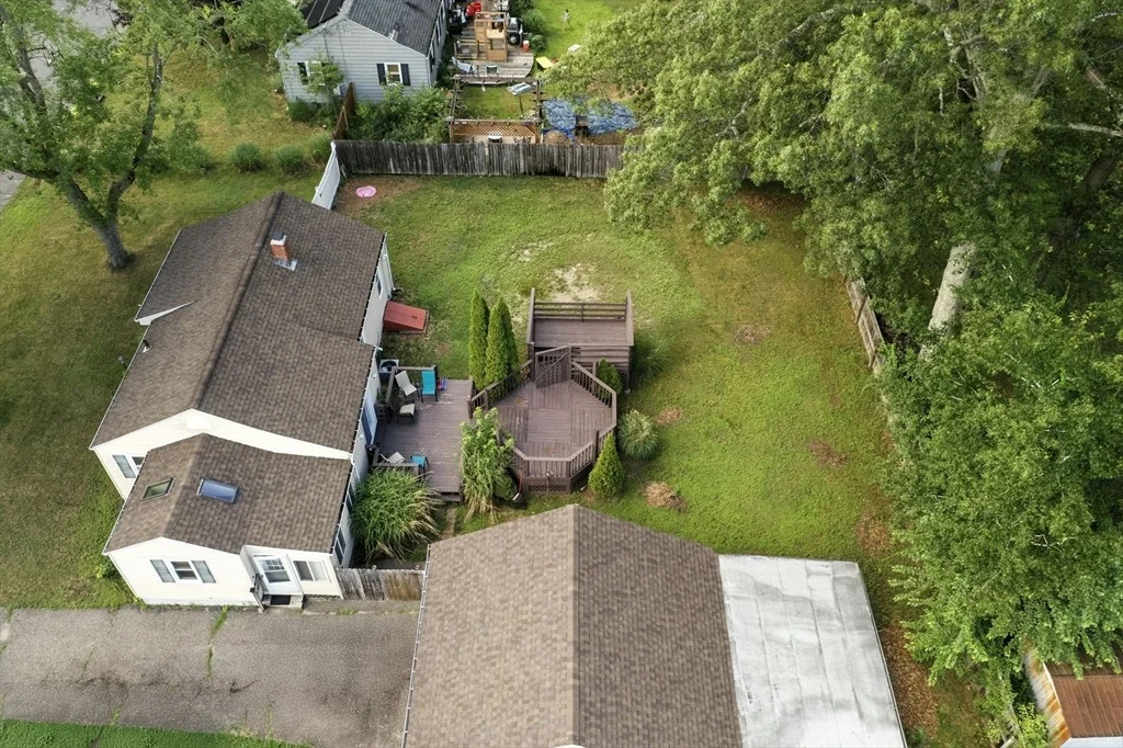 Photo of 35 Juniper Dr