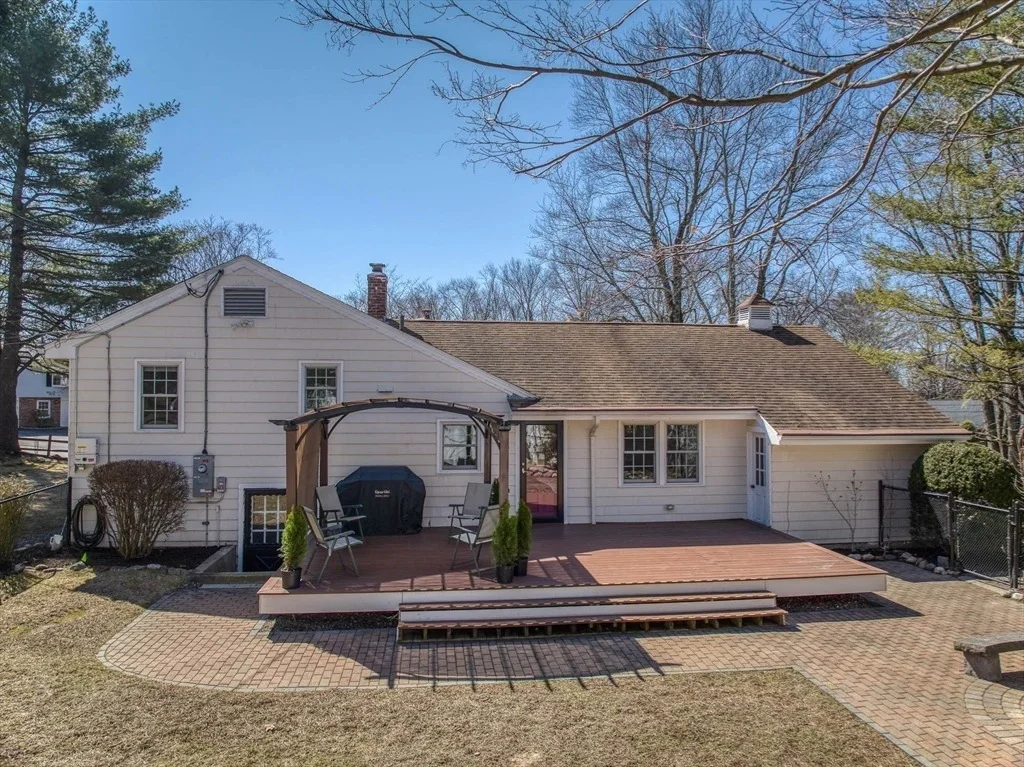 Photo of 56 Chase Rd