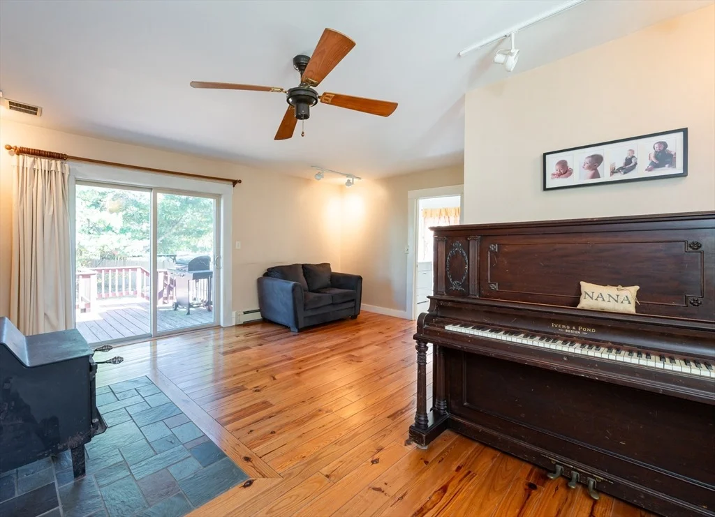 Photo of 369 Andover Road