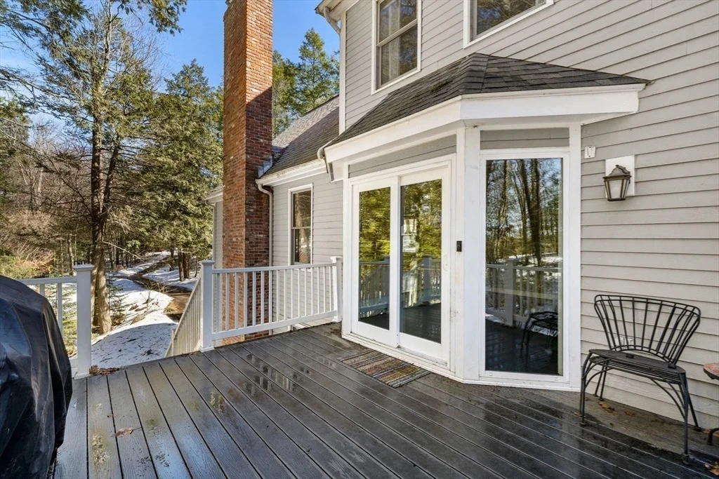 Photo of 18 Ravens Bluff