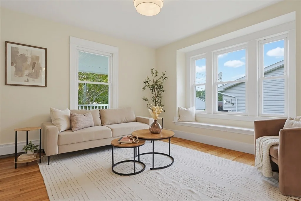 Photo of 30 Barrett Ave