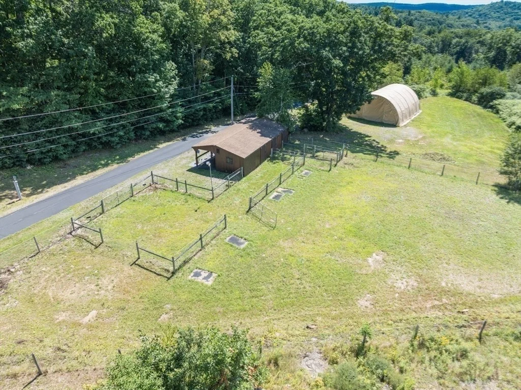 Photo of 16 Cider Mill Rd