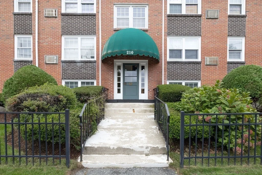 Photo of Unit 32 at 210 Hillside Ave