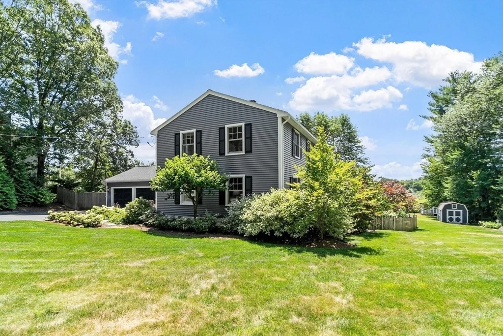 Photo of 5 Adirondack Rd