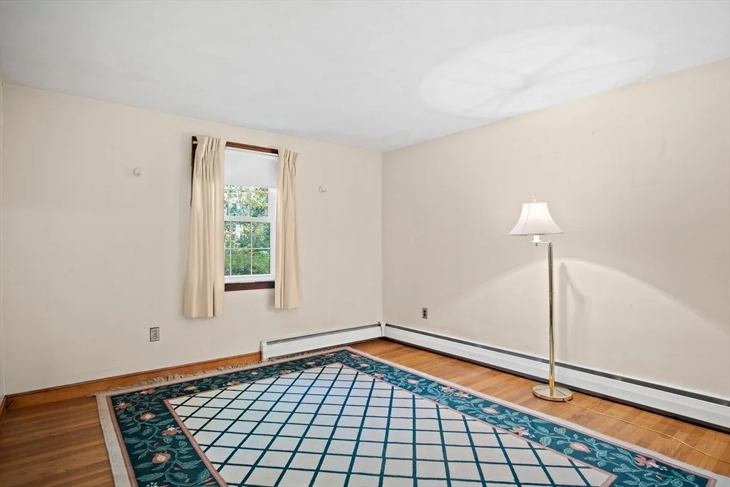 Photo of 695 Pearl St