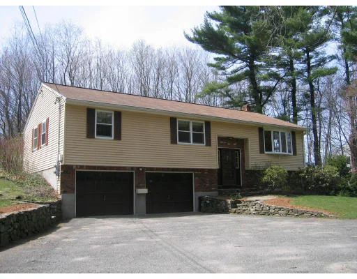 Photo of 343 Brockelman Road