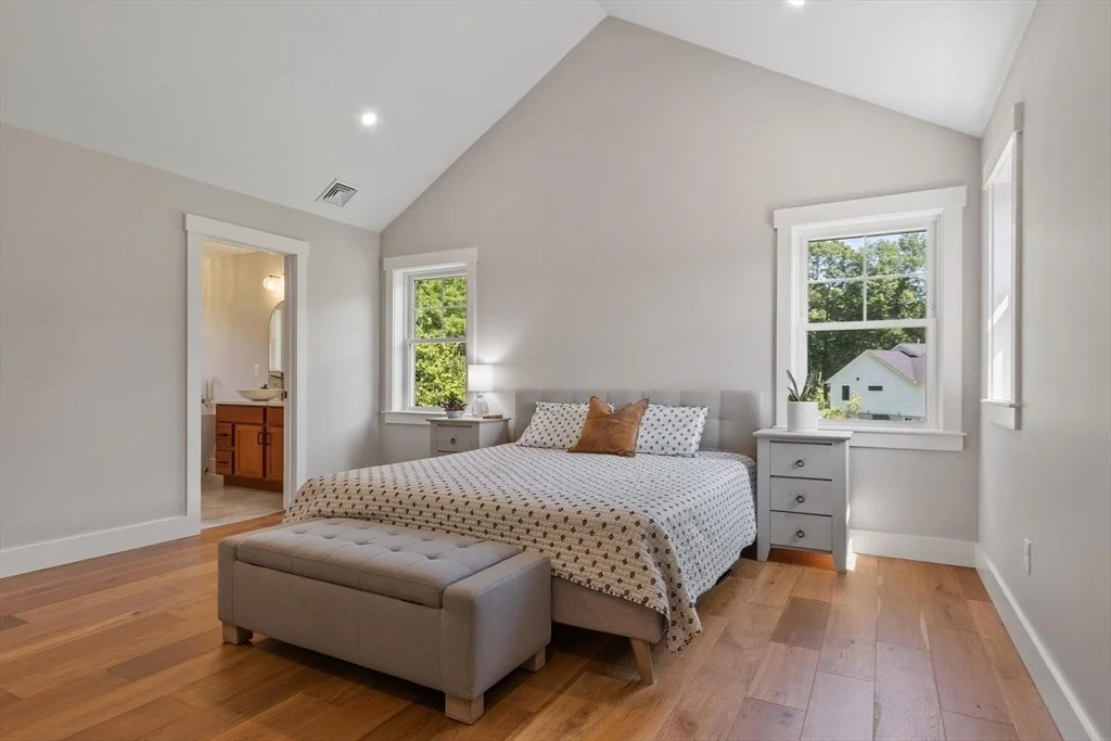 Photo of 370 Flat Hill Rd