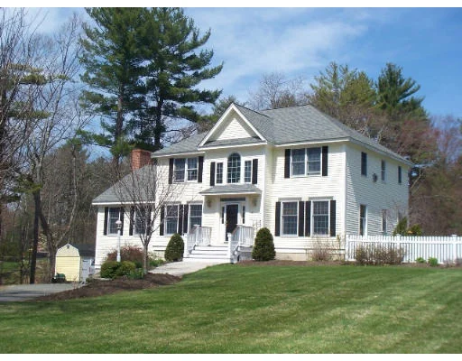 Photo of 48 Fatherland Dr
