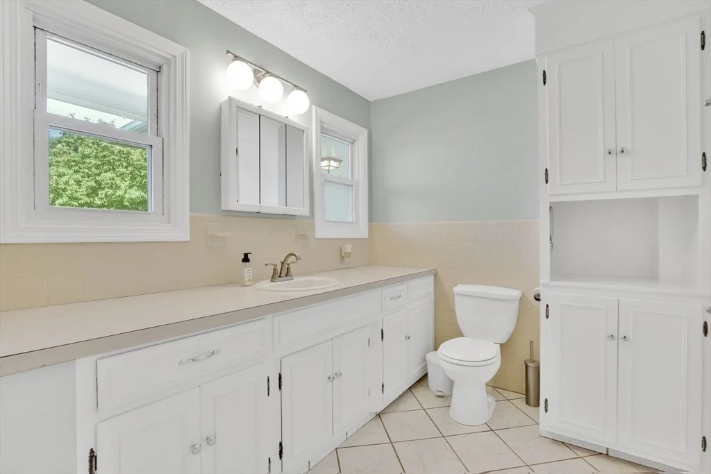 Photo of 11 Juniper Hill Rd