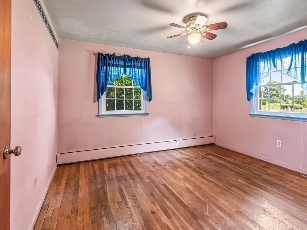 Photo of 60 Burbank Rd