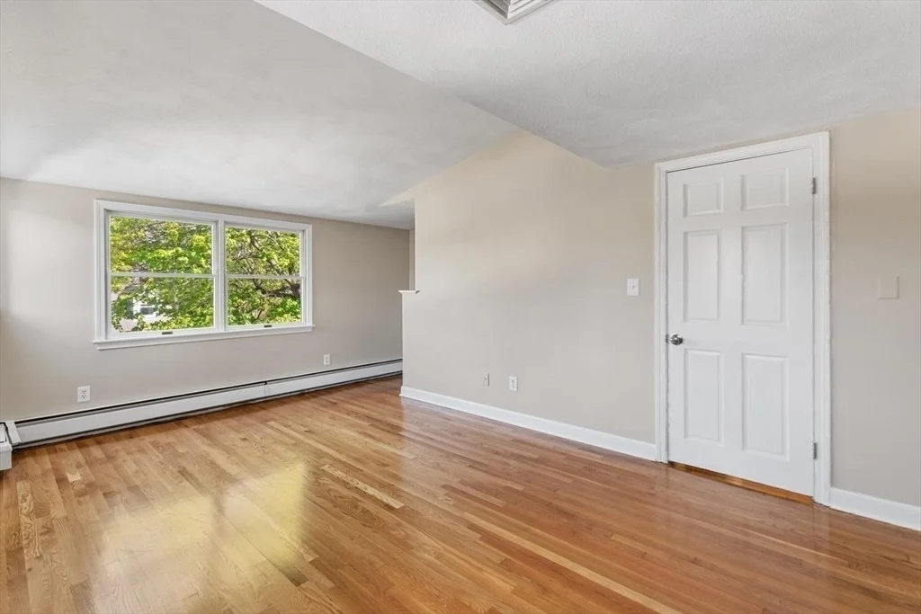 Photo of 9 Lebel Rd