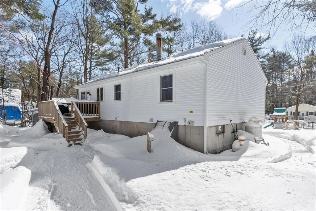 Photo of 6 Balsam Dr