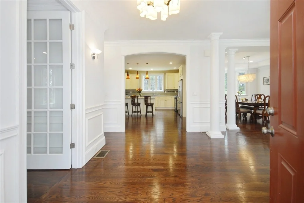 Photo of 742 Main Street