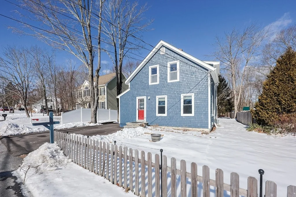 Photo of 203 Arnold Rd.