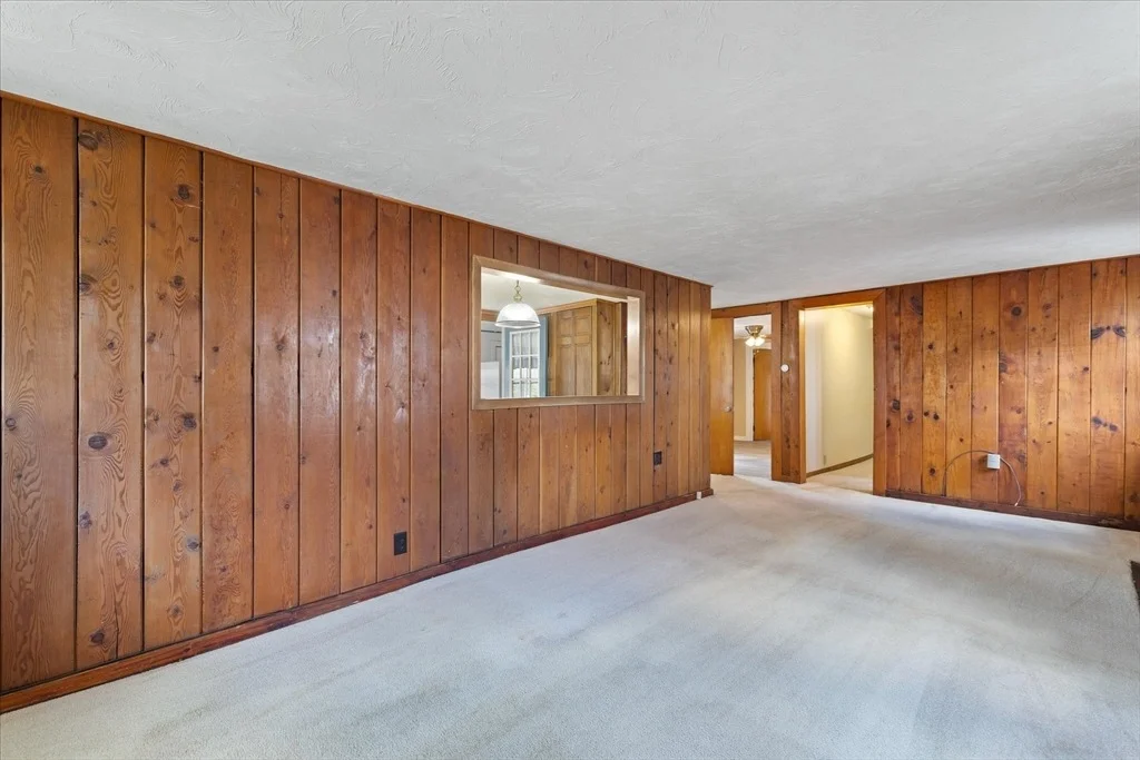 Photo of 1 Freeman Ave