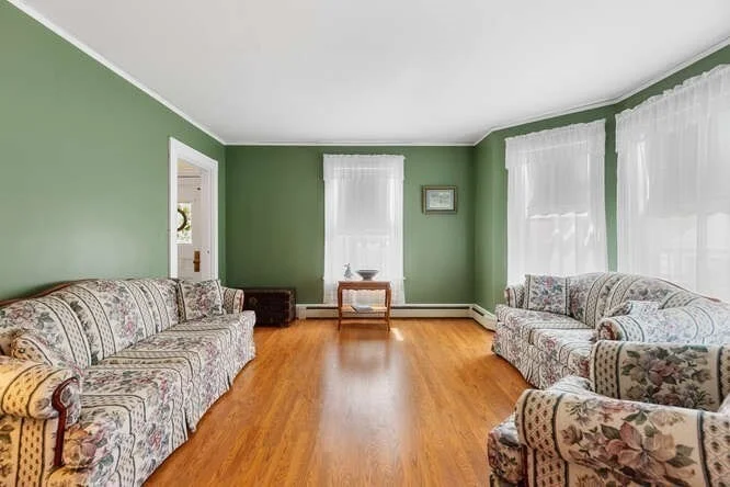 Photo of 6 Beauport Ave