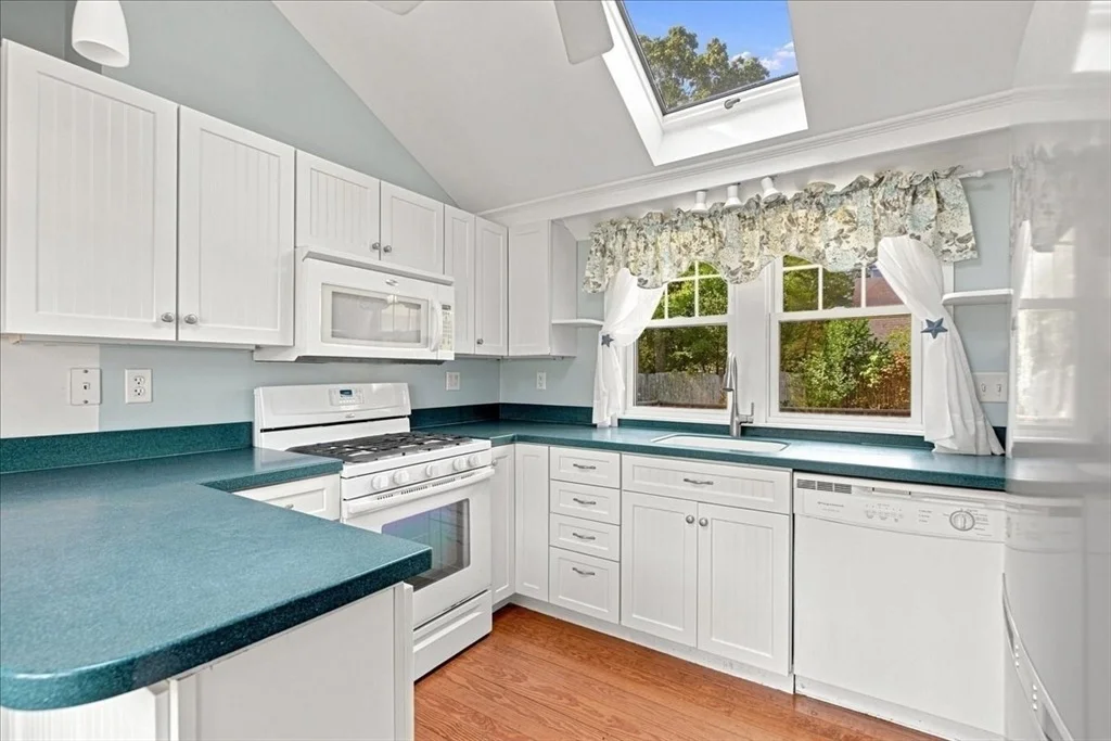 Photo of 2 Bartlett Ave