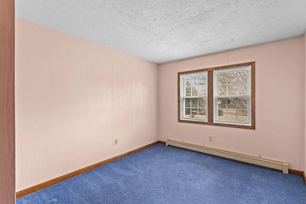 Photo of 38 Westwind Cir