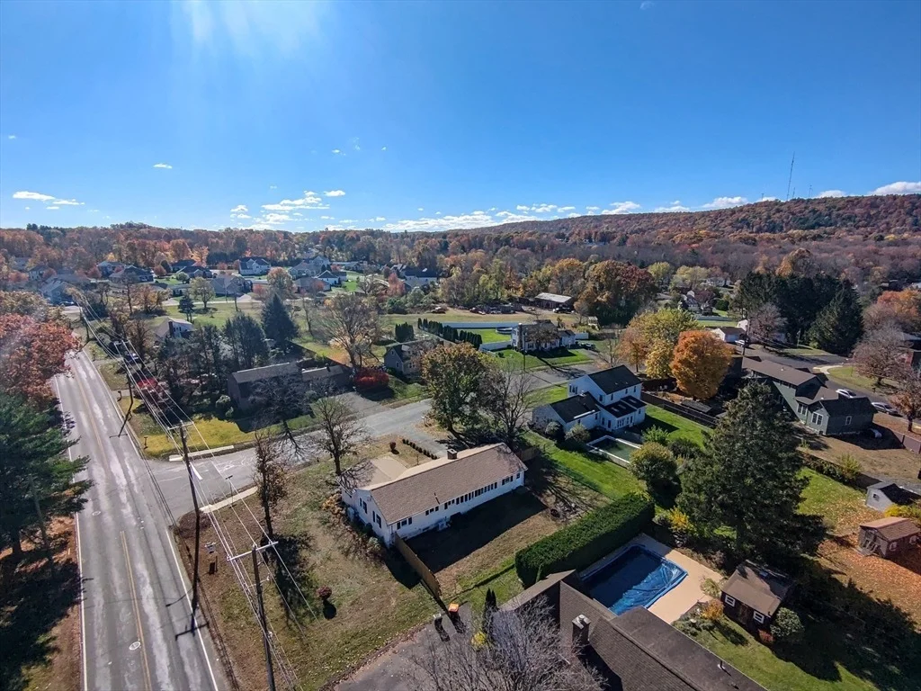 Photo of 8 Ridgeview Drive