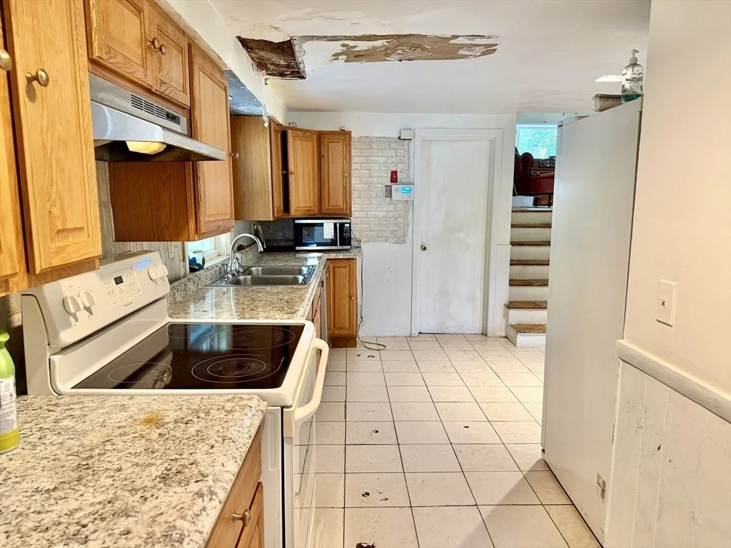 Photo of 237 Summer St