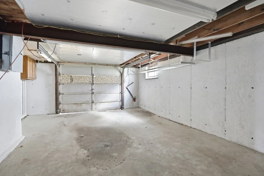 Photo of 1007 Boston Rd