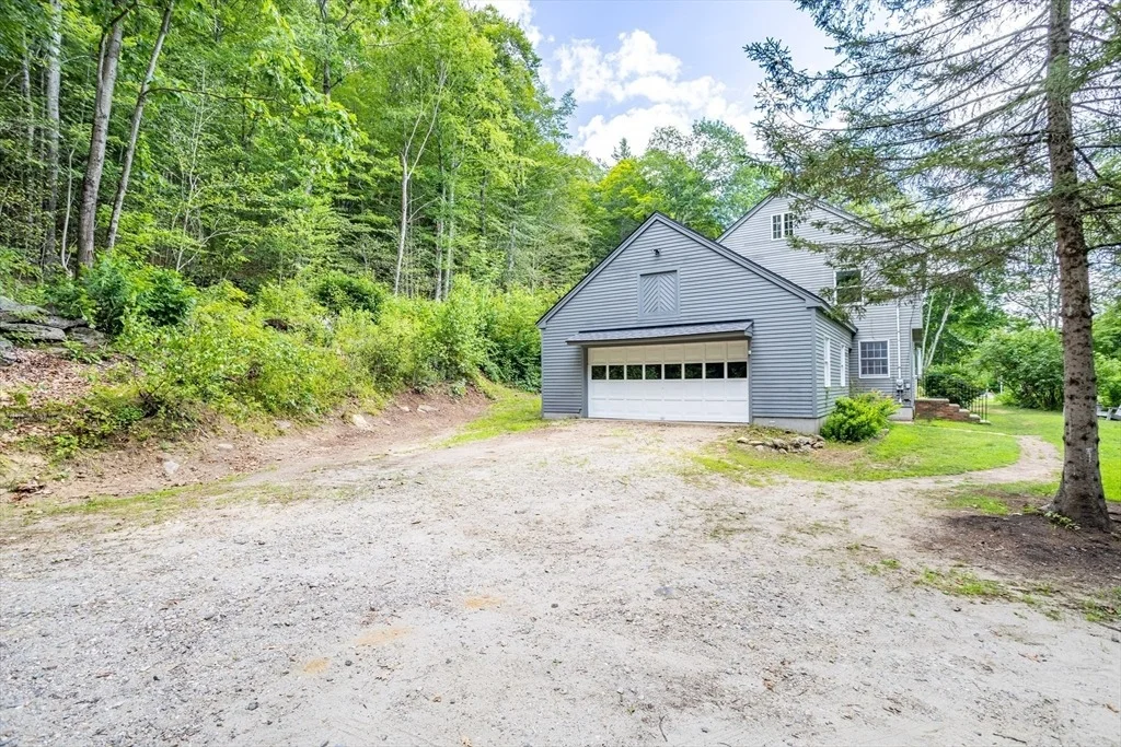 Photo of 40 Town Farm Road