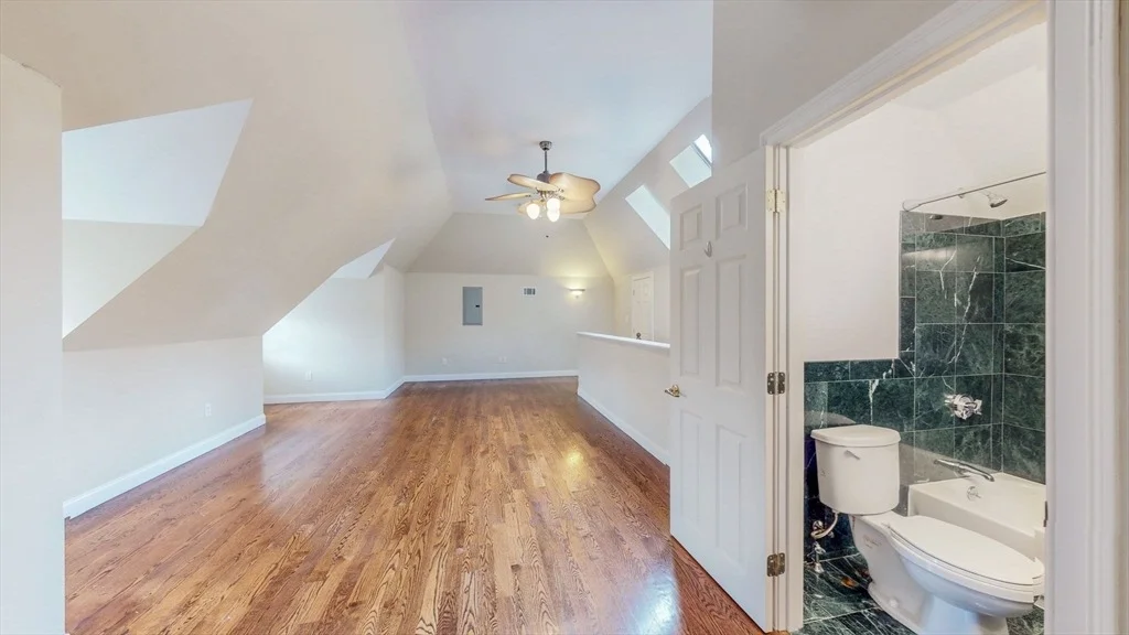 Photo of 455 Waban Ave