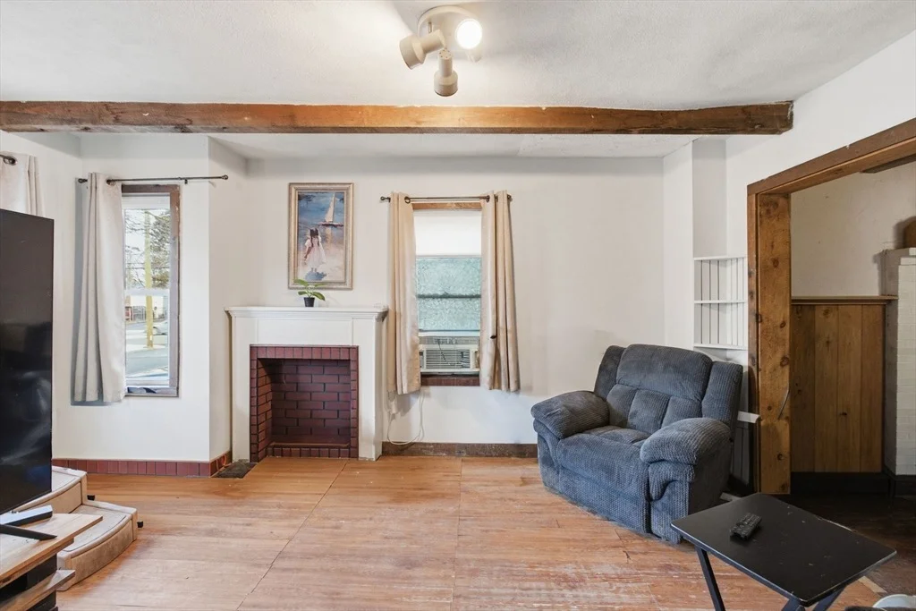 Photo of 5 Floyd Ave